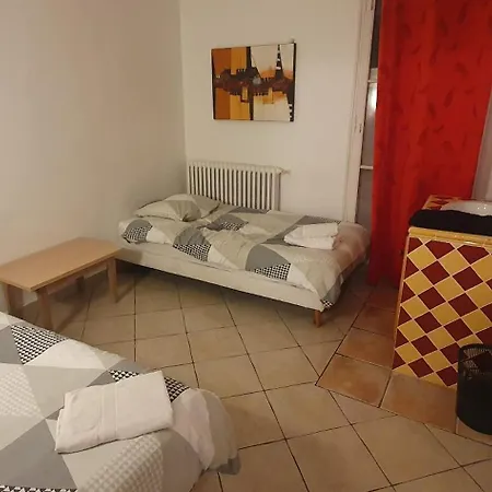 De Croix * 韦尔东的圣克鲁瓦