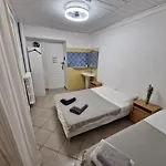 De Croix Hotel