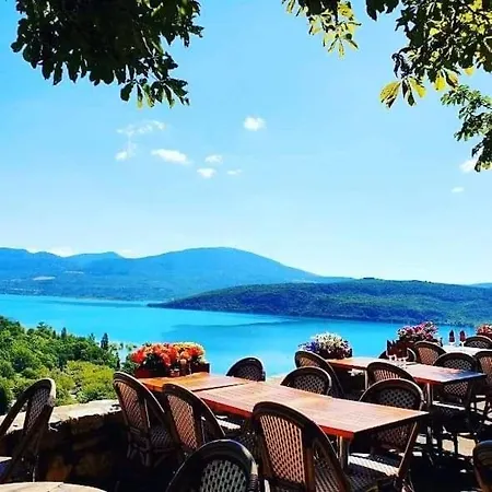 Le Comptoir Hotel Sainte-Croix-de-Verdon